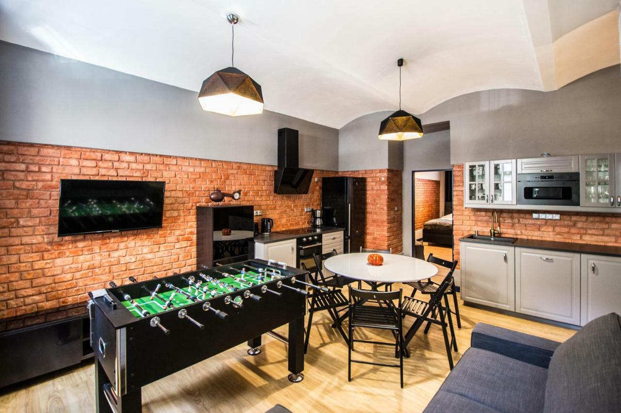 3Bdr Ruterra Apt With Table Football Прага Екстериор снимка