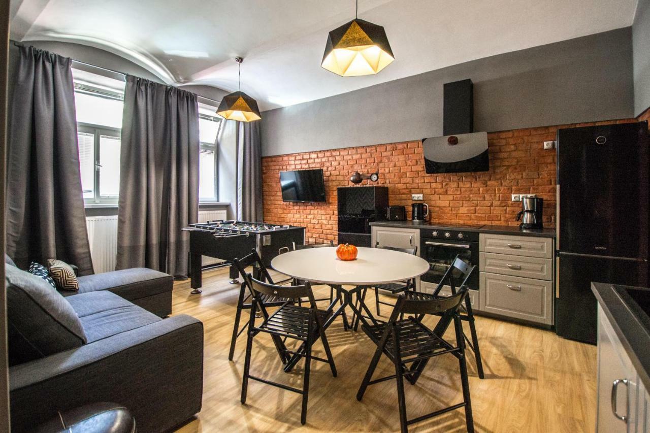3Bdr Ruterra Apt With Table Football Прага Екстериор снимка