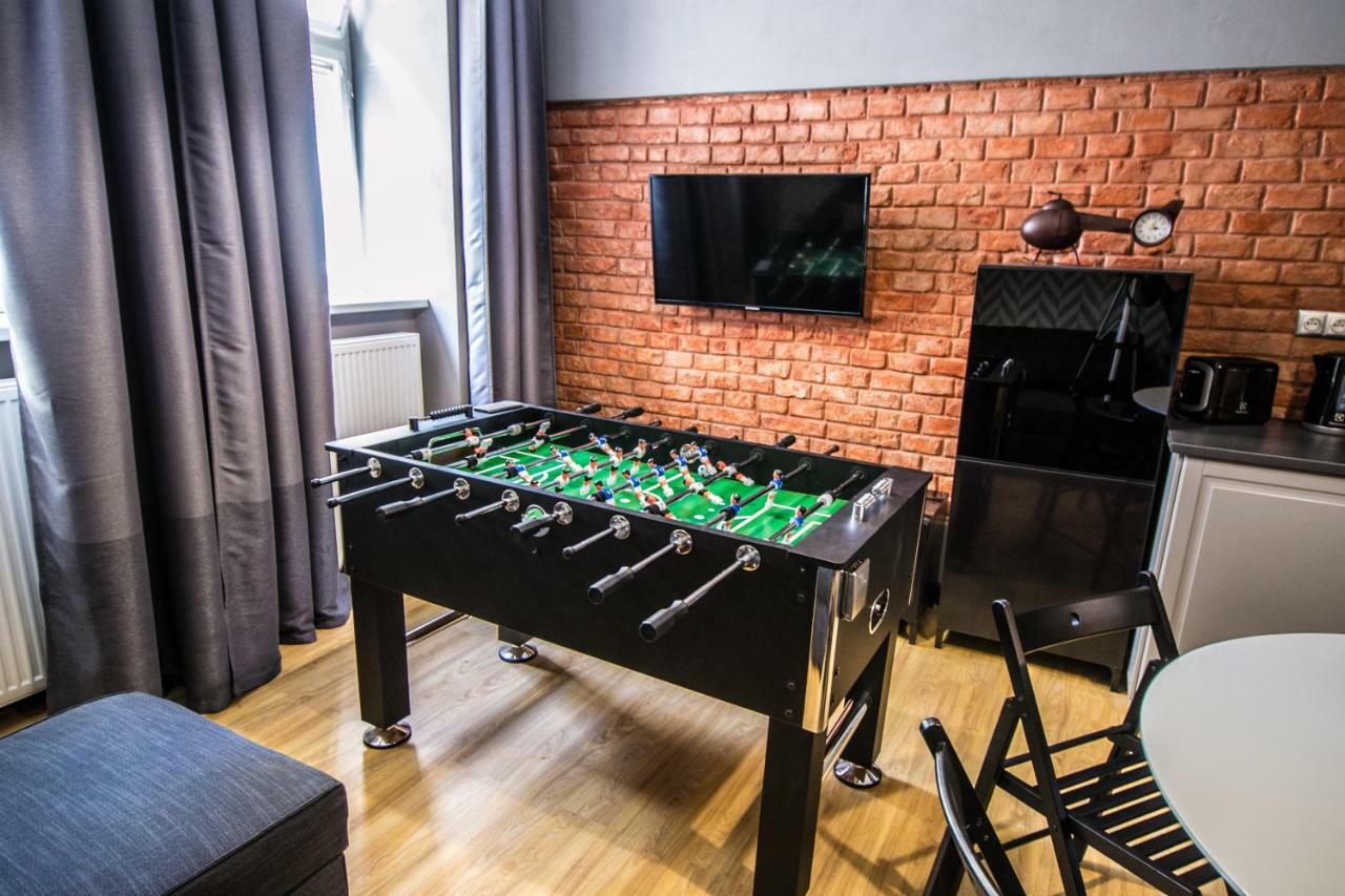 3Bdr Ruterra Apt With Table Football Прага Екстериор снимка